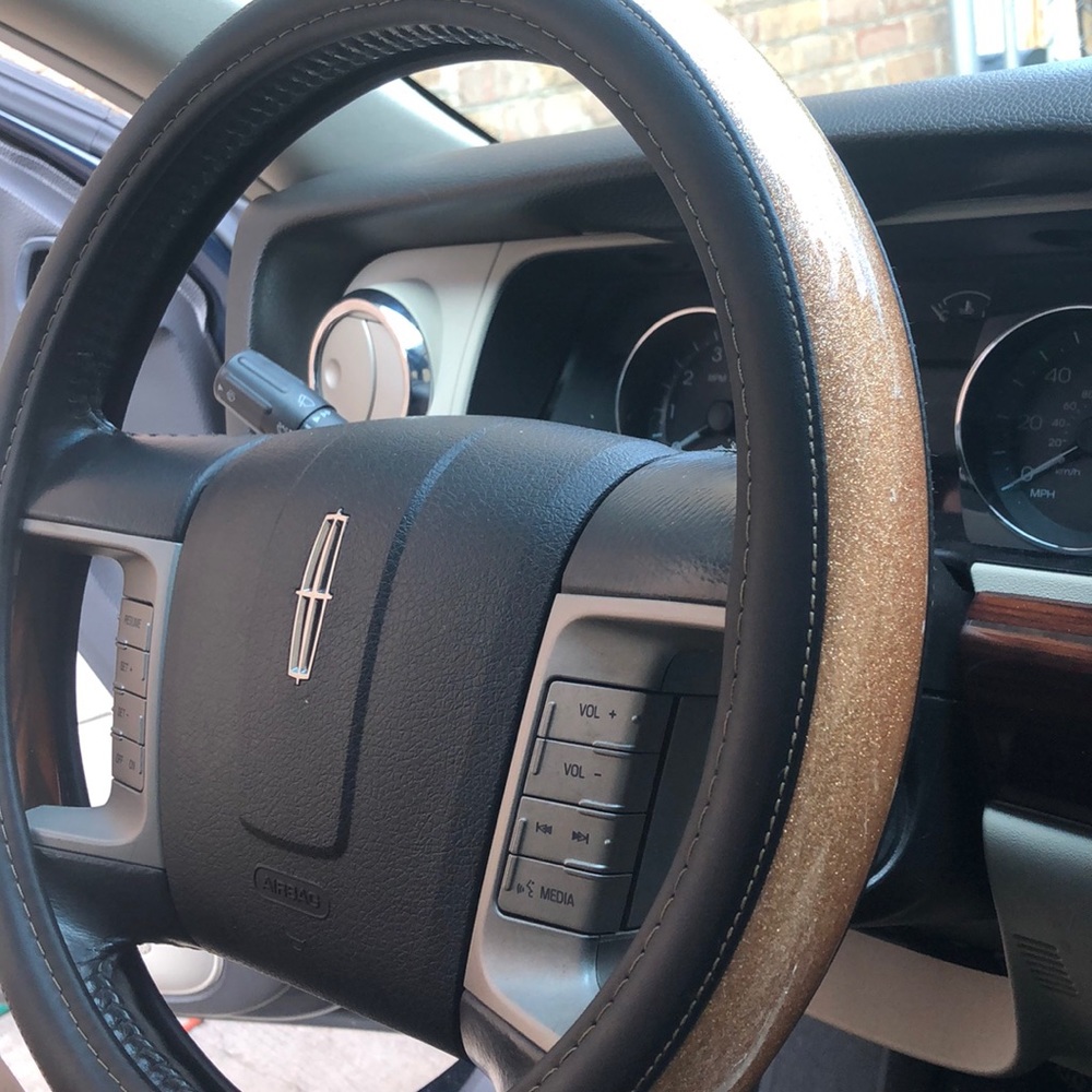 Gold glitter streering wheel cover